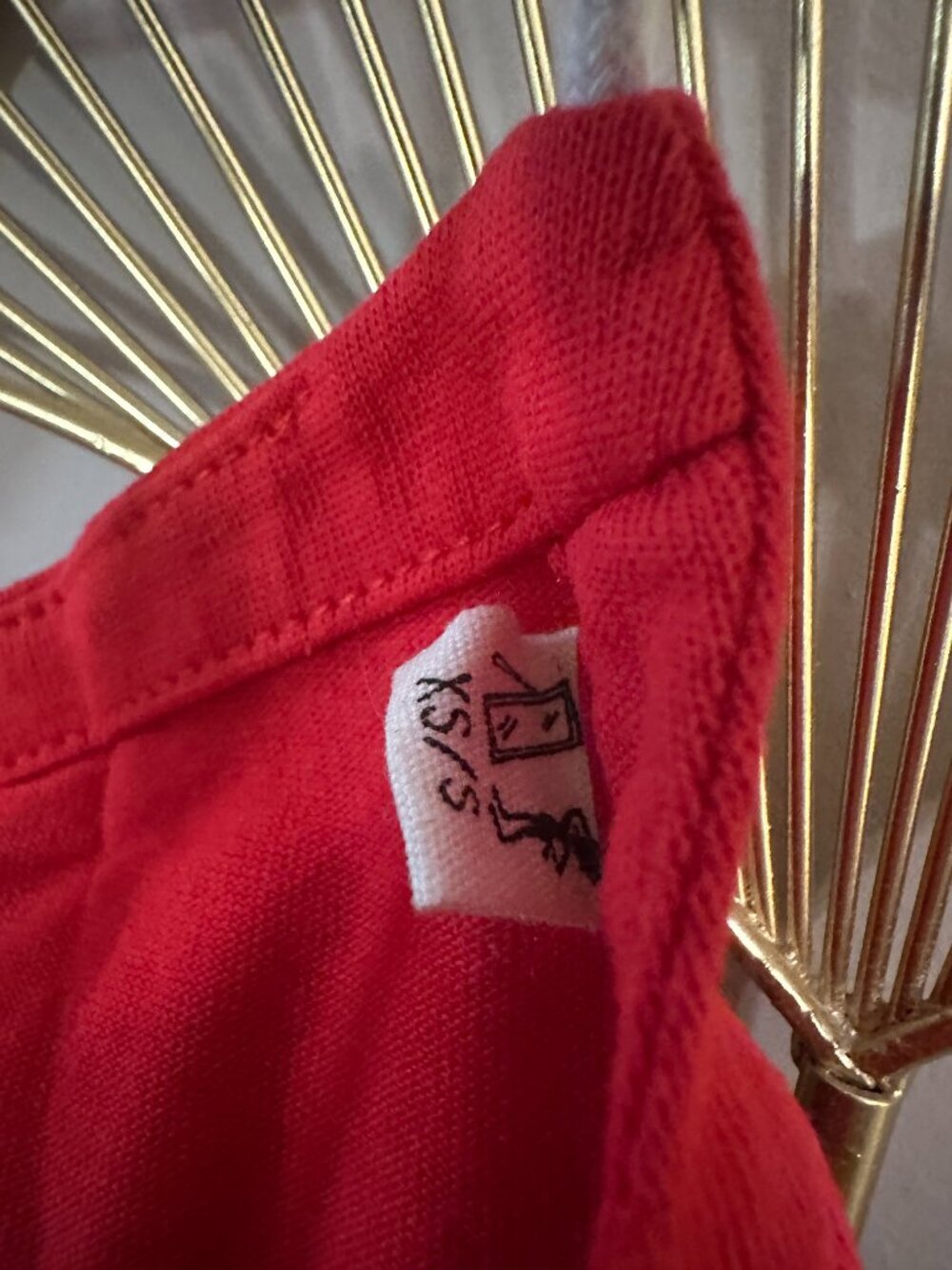 Fashion Brand Company Red Turtle Halter Top - Picture 6 of 7